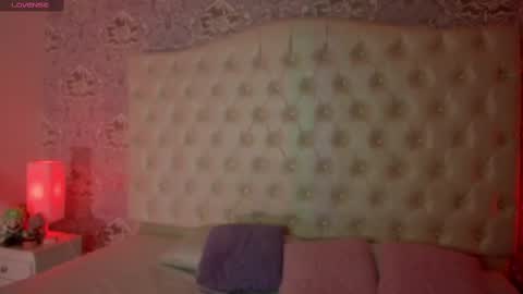 Snapshot of megan_tower chatting on 14, 11, 2025 megan_tower online show from 14, 11, 2025