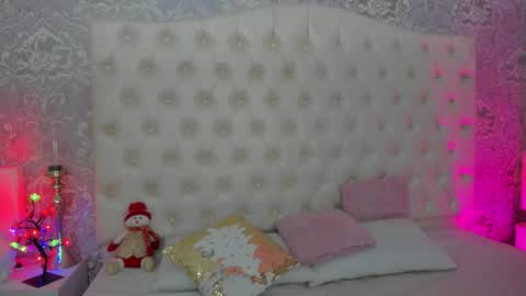 Snapshot of megan_tower chatting on 18, 12, 2025 megan_tower online show from 18, 12, 2025