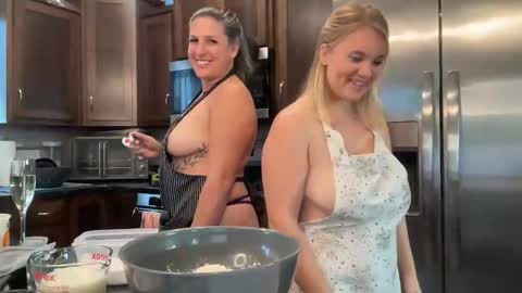 Snapshot of meganashleyy212 chatting on 24, 10, 2025 Meganashleyy212 online show from 24, 10, 2025