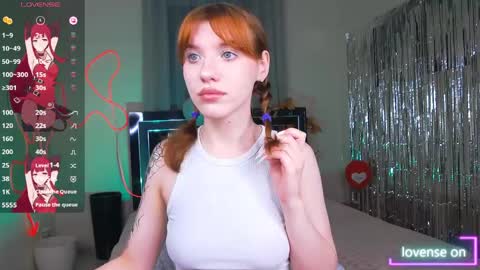 Snapshot of megancat333 chatting on 28, 3, 2026 megancat333 online show from 28, 3, 2026