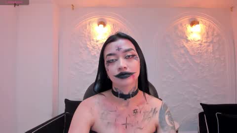 Megan Cross online show from 1, 11, 2025