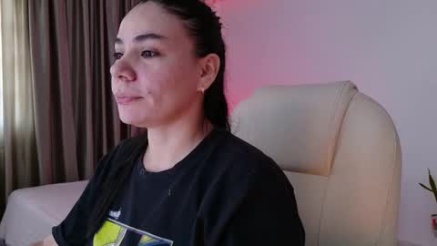 Megan M online show from 28, 2, 2026