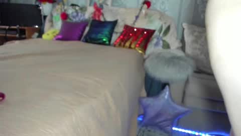 Nicki--------- Welcome to my Room online show from 16, 11, 2025