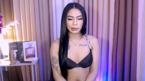 Megan online show from 17, 10, 2025