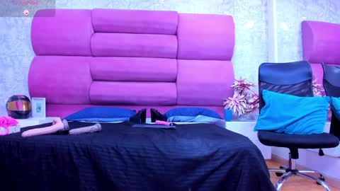 MeganFOXXI  online show from 28, 1, 2025