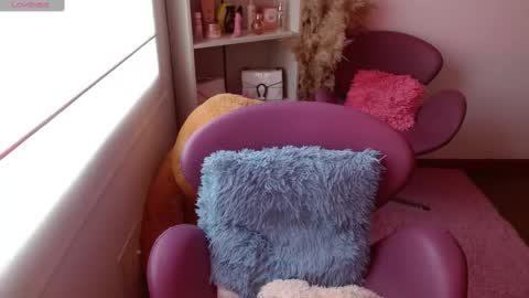 MEGAN online show from 5, 2, 2025