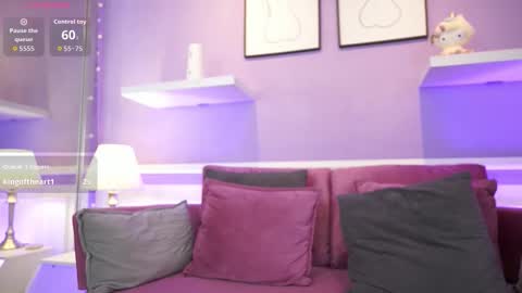 Megan Lowell online show from 13, 3, 2026