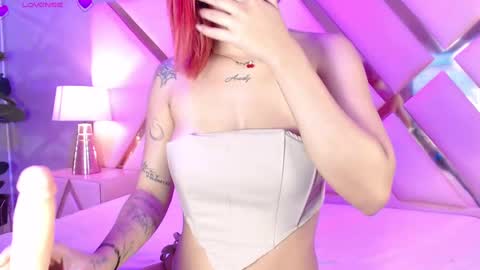 MeganMason  online show from 7, 10, 2025