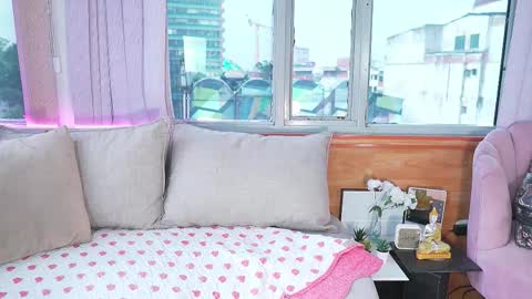 Snapshot of megann__sweet chatting on 21, 11, 2025 Mara online show from 21, 11, 2025