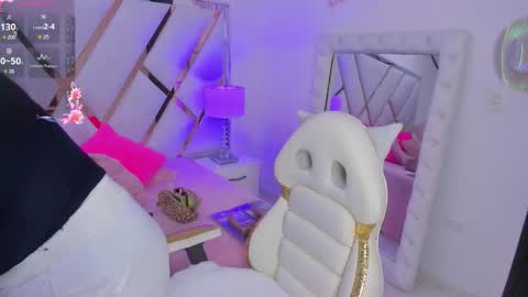 Snapshot of megann__up chatting on 12, 10, 2025 Megan online show from 12, 10, 2025