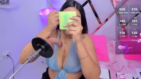 Snapshot of megann__up chatting on 14, 11, 2025 Megan online show from 14, 11, 2025