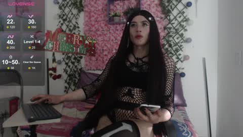 megannixx online show from 25, 12, 2024
