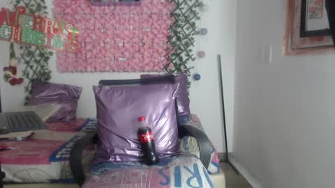 megannixx online show from 1, 1, 2025