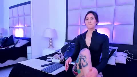 Megan Presley online show from 27, 2, 2025