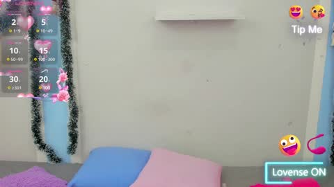 Megan Queen online show from 27, 12, 2024