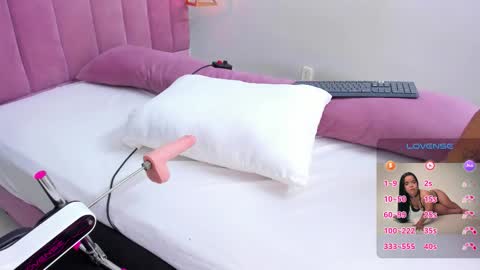 Megan  online show from 16, 12, 2025