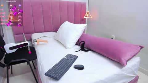 Megan  online show from 20, 2, 2026