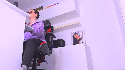 Snapshot of meganstones chatting on 17, 12, 2024 Megan online show from 17, 12, 2024