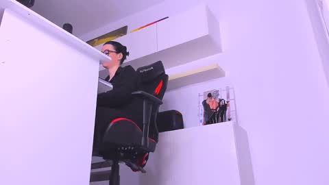 Snapshot of meganstones chatting on 21, 12, 2024 Megan online show from 21, 12, 2024