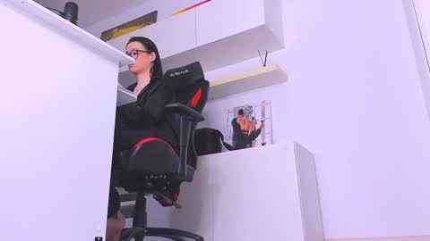 Snapshot of meganstones chatting on 12, 2, 2025 Megan online show from 12, 2, 2025