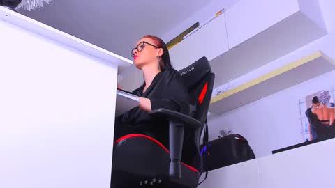 Snapshot of meganstones chatting on 24, 9, 2025 Megan online show from 24, 9, 2025