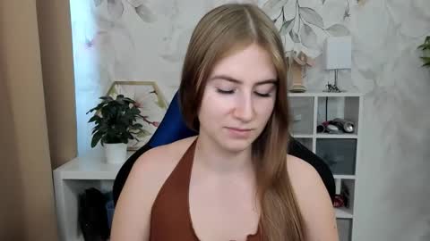 Megan online show from 12, 10, 2025