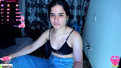 Megan Xue online show from 15, 9, 2025