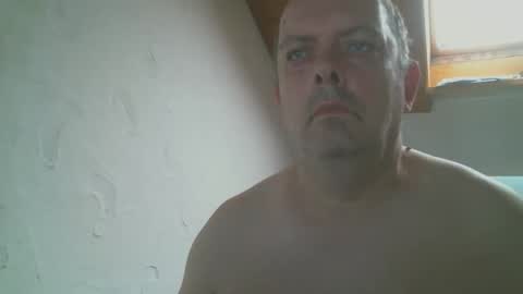 Snapshot of megatel chatting on 21, 9, 2025 megatel online show from 21, 9, 2025