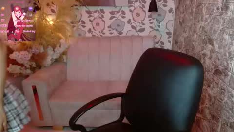 Snapshot of meghan_nill chatting on 5, 3, 2026 Meghan online show from 5, 3, 2026