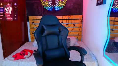 Snapshot of meghan_nill chatting on 10, 4, 2026 Meghan online show from 10, 4, 2026