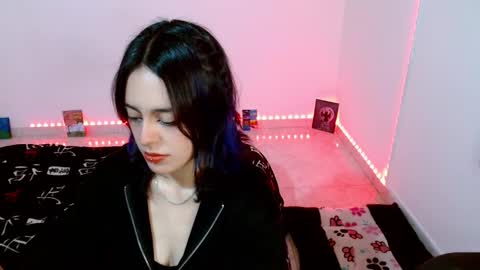 Melissa online show from 4, 10, 2025