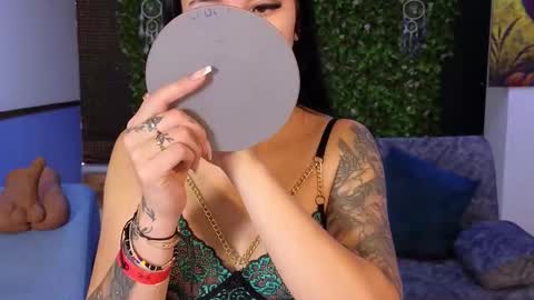 Mei online show from 22, 11, 2025