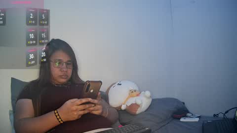 Snapshot of meichangcb chatting on 18, 12, 2024 mei chang online show from 18, 12, 2024