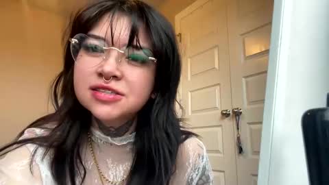 Goddess Meilee online show from 14, 2, 2025