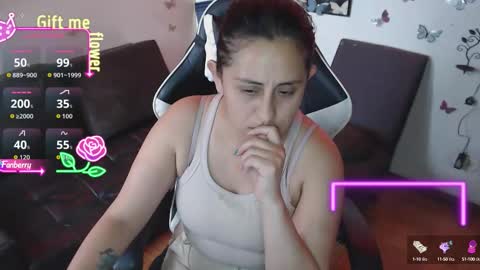 Snapshot of mel_raise chatting on 11, 10, 2025 mel raise online show from 11, 10, 2025