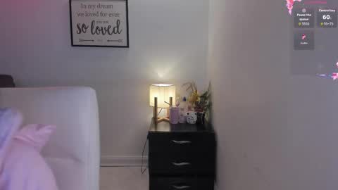 Snapshot of melan_owen chatting on 6, 11, 2025 melan_owen online show from 6, 11, 2025