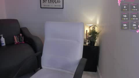 Snapshot of melan_owen chatting on 13, 11, 2025 melan_owen online show from 13, 11, 2025