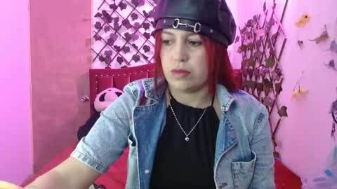 melani_cute01 online show from 11, 11, 2025