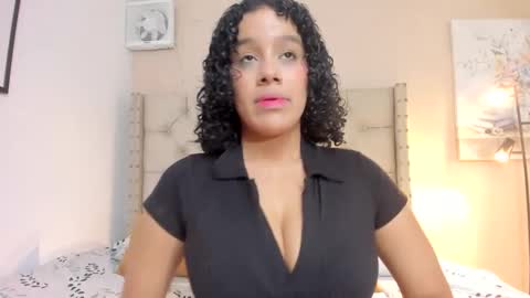 melania_xtreme online show from 6, 10, 2025