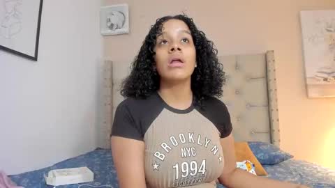 melania_xtreme online show from 2, 11, 2025