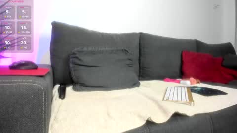 Snapshot of melanie_way chatting on 27, 9, 2025 melanie_way online show from 27, 9, 2025