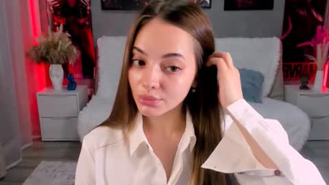 MelanieAlves online show from 7, 10, 2025