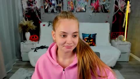 Snapshot of melaniealves chatting on 30, 10, 2025 MelanieAlves online show from 30, 10, 2025