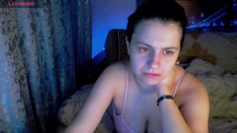 Melanie Milena online show from 4, 12, 2024