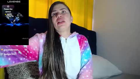 Melanie Parker online show from 13, 11, 2025