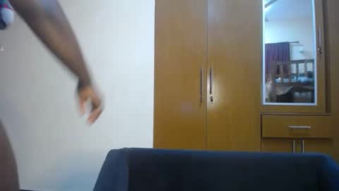 Snapshot of melanin_bae chatting on 2, 10, 2025 Baby online show from 2, 10, 2025