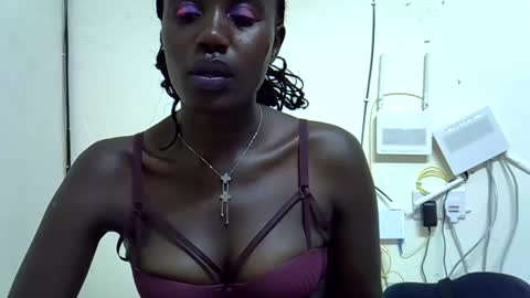 Snapshot of melanin_kuchi chatting on 21, 10, 2025 African Melanin online show from 21, 10, 2025