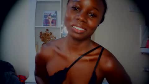 Snapshot of melanin_sassy96 chatting on 25, 2, 2026 bad lil shawry online show from 25, 2, 2026