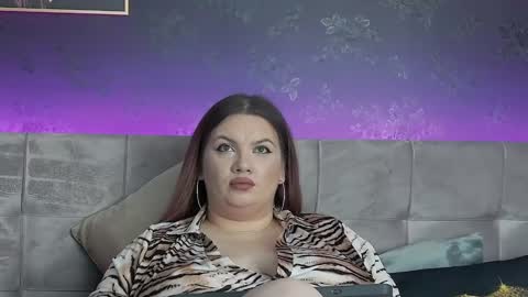 Snapshot of melanniebrown chatting on 8, 12, 2024 melanniebrown online show from 8, 12, 2024