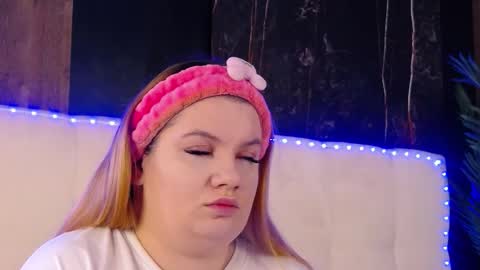 Snapshot of melanniebrown chatting on 10, 3, 2026 melanniebrown online show from 10, 3, 2026